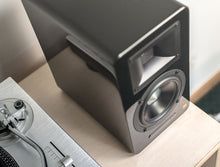 Load image into Gallery viewer, AIRPULSE A100 ACTIVE SPEAKER